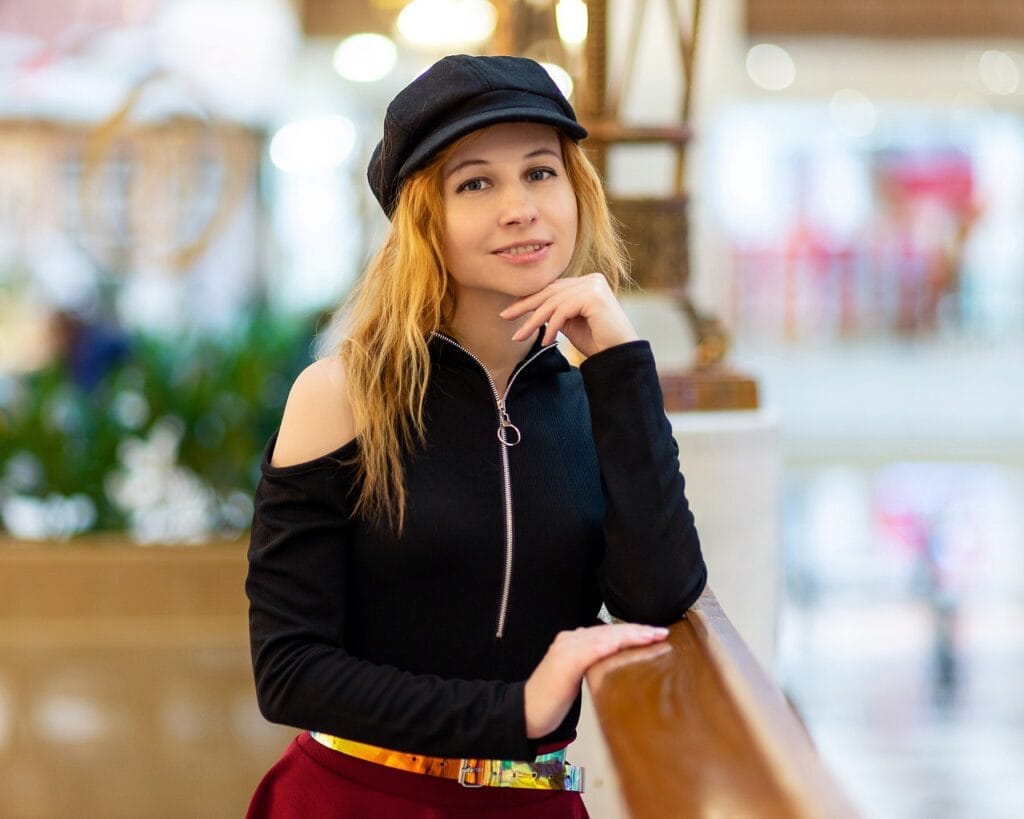 Garnitur damski na wesele: jak stworzyć kobiecy, elegancki look